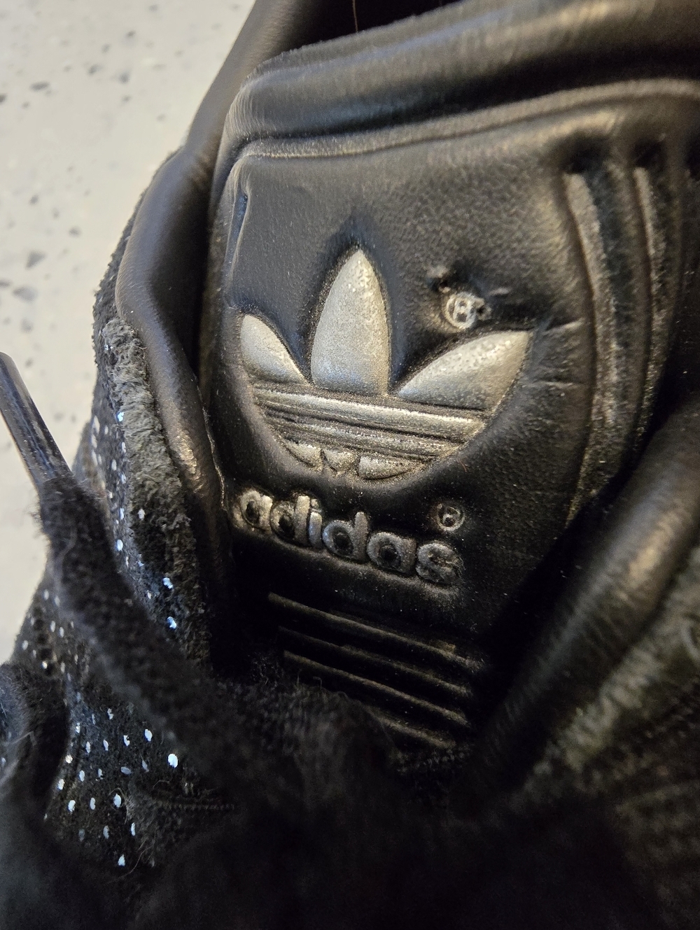 Adidas Gazelle Black Studded Sneakers Women’s Size 8 Casual Street Style - Picture 6 of 8